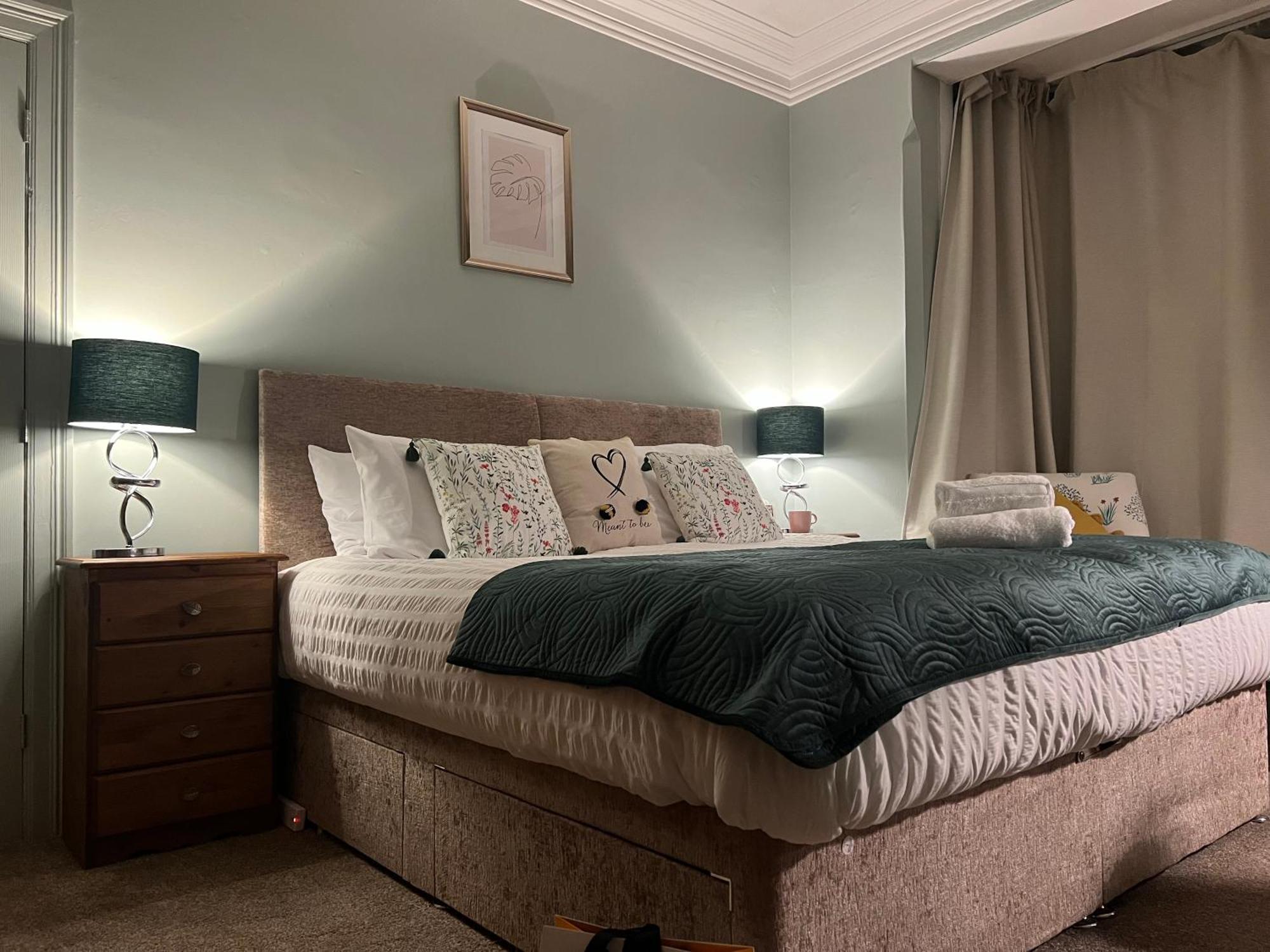 Appartamento The Rose- Grd Floor, 2-5 Beds, Smarttv, Uni, Tram, M250 Fibre Nottingham Esterno foto